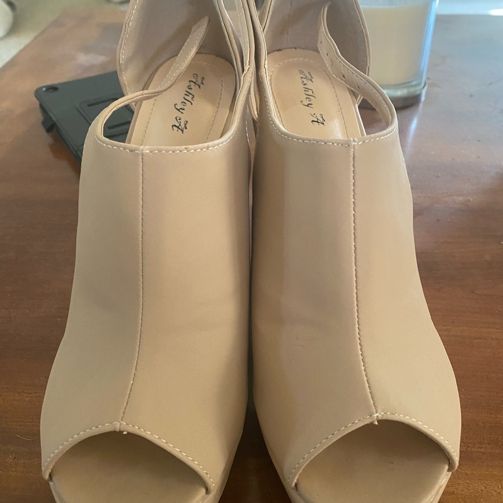 3-4” Wedges - Picture 3 of 3